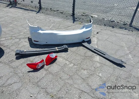 2012 Toyota Corolla L z USA, uszkodzony, nr VIN 5YFBU4EE0CP033812